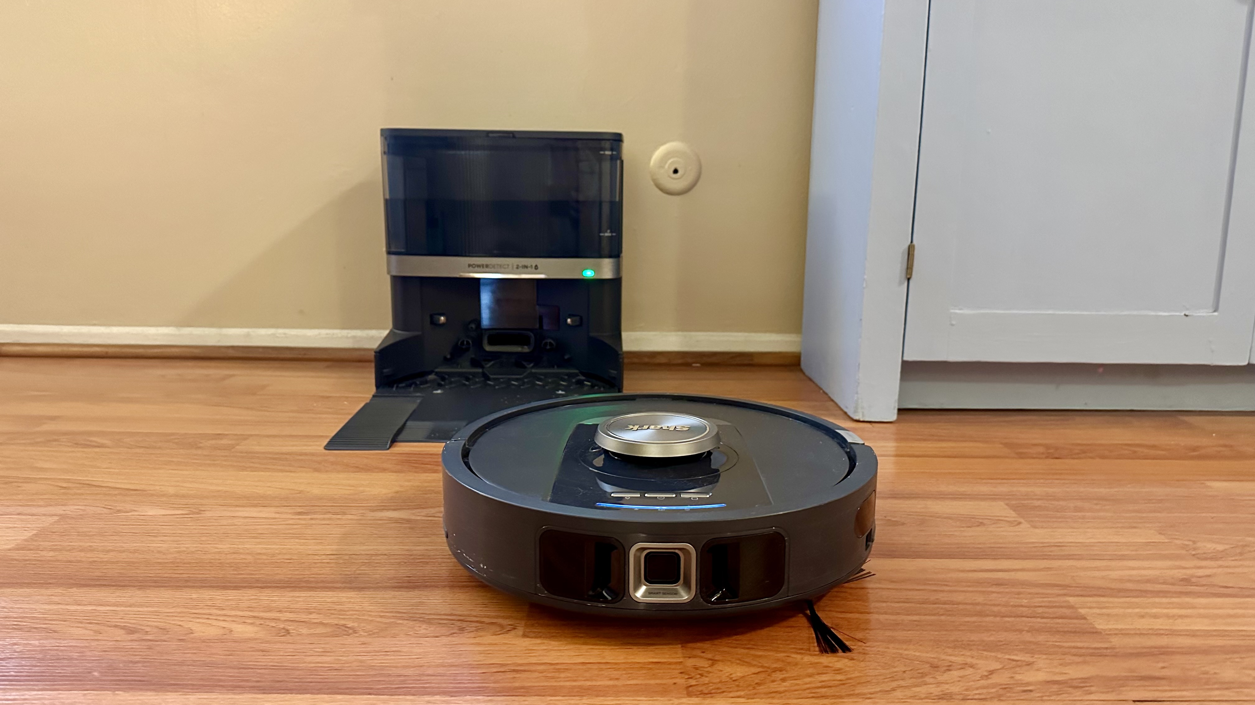 Shark PowerDetect 2-in-1