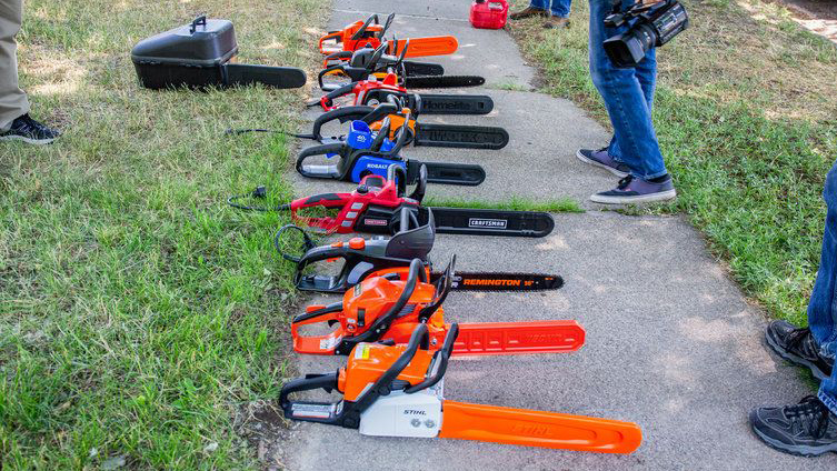 Testing chainsaws
