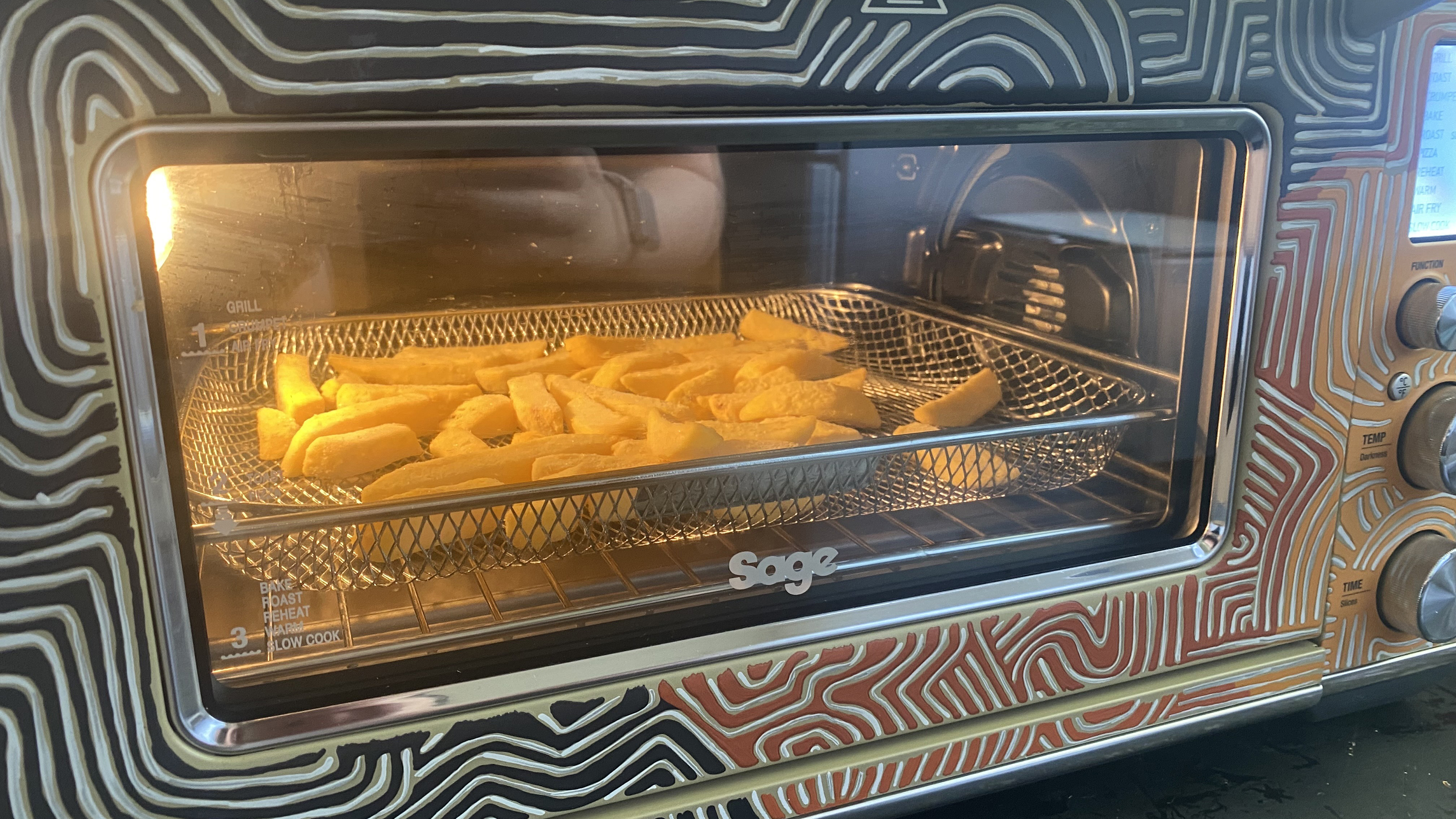 Testing the Breville Smart Oven Air Fryer 